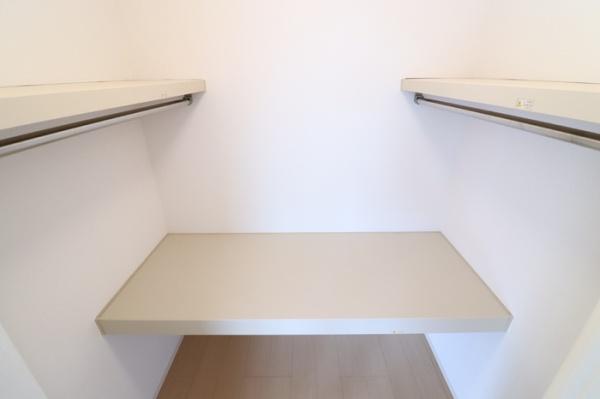 クレセント・シャンブルの収納画像