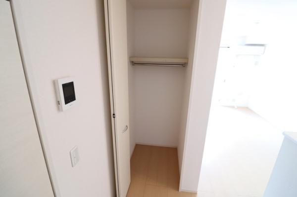 クレセント・シャンブルの収納画像