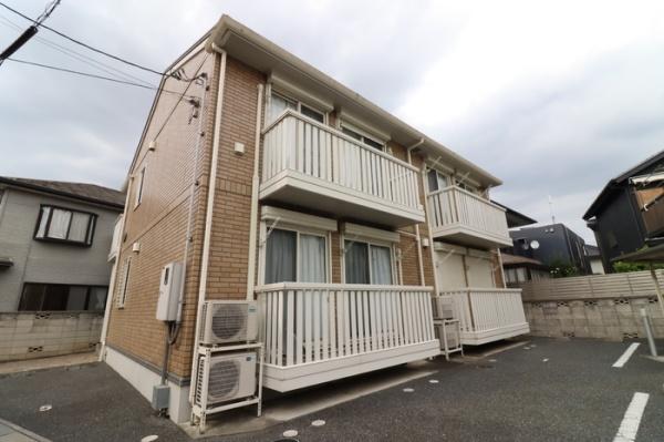 クレセント・シャンブルの外観画像