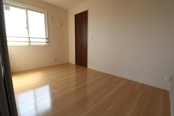 グラン・フィオーレの洋室画像