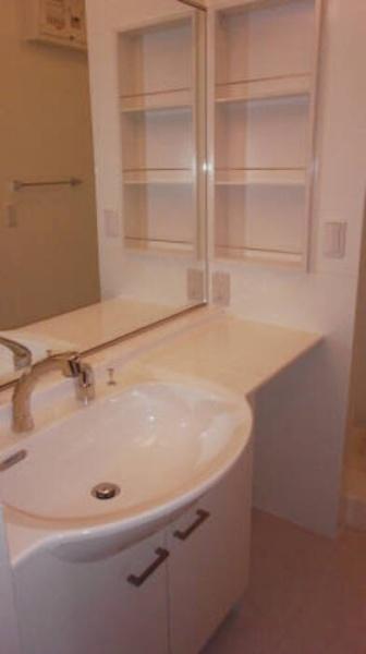 ジュネスタウウンの洗面台・洗面所画像