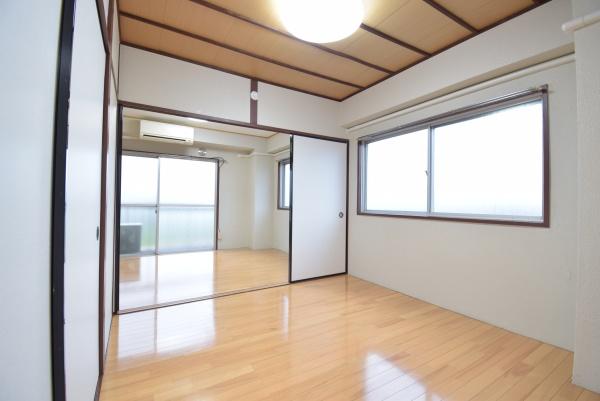 富士見ハイツの洋室画像