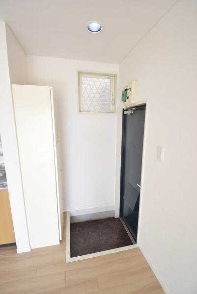 レオパレス上尾第7の玄関画像