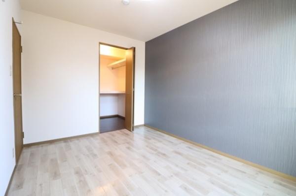 エコーハイツマルオカの洋室画像