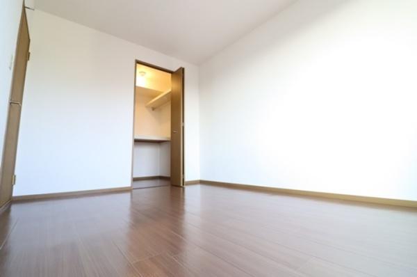 エコーハイツマルオカの洋室画像