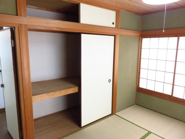 鈴木邸戸建貸家の和室画像