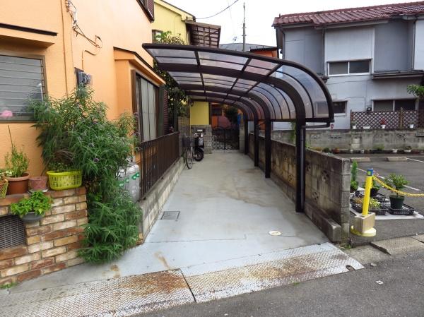 鈴木邸戸建貸家の駐車場画像