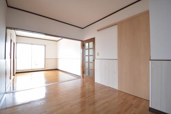 サンパーク緑丘Ⅰのリビング画像