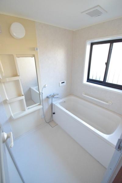 東松山市石橋貸家のバス画像