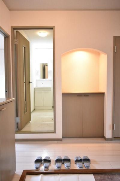 プリマベーラ Aの玄関画像