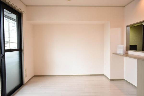 プリマベーラ Aのリビング画像