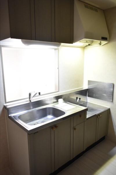 プリマベーラ Aのキッチン画像