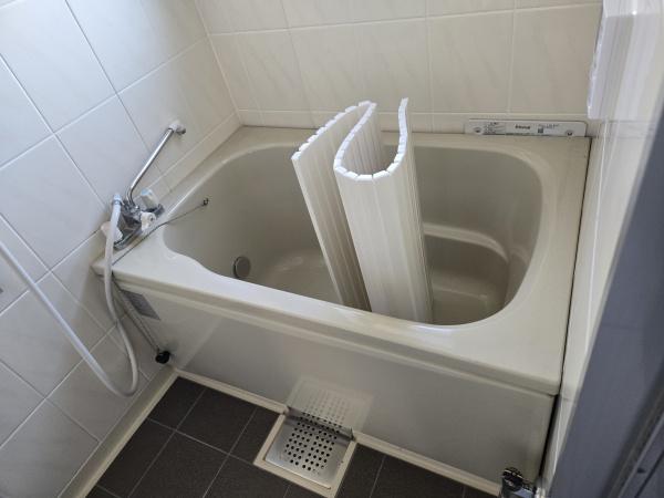 根貝戸団地16号棟のバス画像