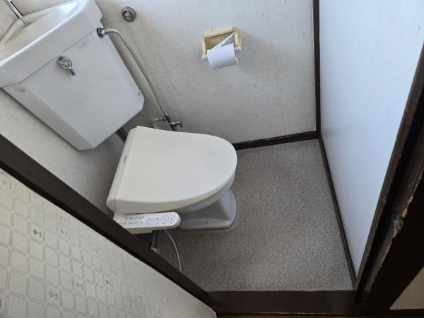 根貝戸団地16号棟のトイレ画像