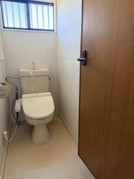 鴻巣市寺谷貸家のトイレ画像