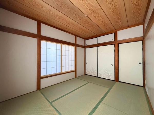 鴻巣市寺谷貸家の和室画像