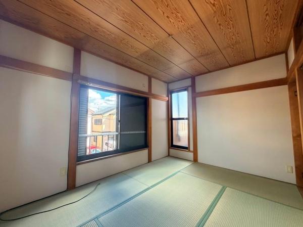 鴻巣市寺谷貸家の和室画像