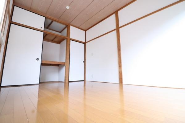 ジュネスコーポの洋室画像