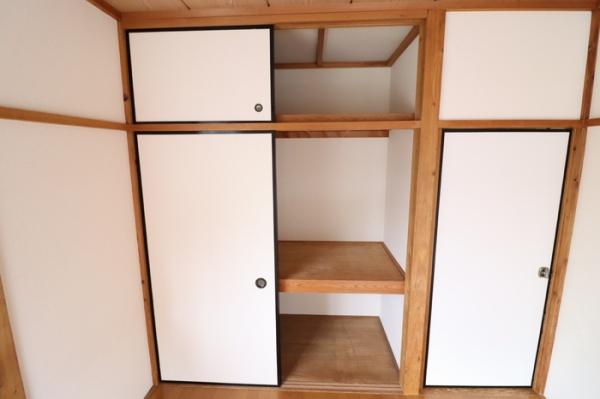 ジュネスコーポの収納画像