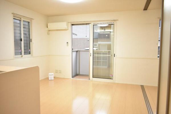 ルミールⅢのリビング画像