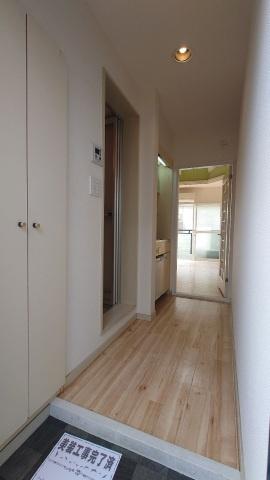 メゾンみやはらの玄関画像