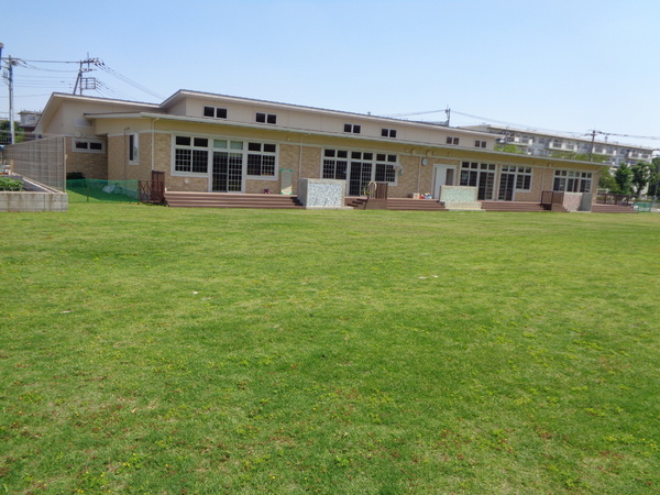 シャインフィールドの幼稚園・保育園画像