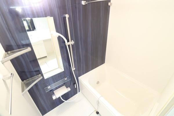 第８グリーンハイツのバス画像