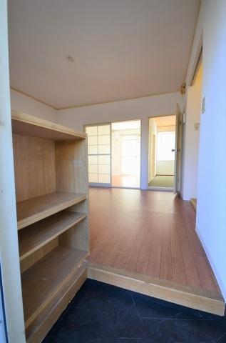 アーバンコートＢ棟の玄関画像