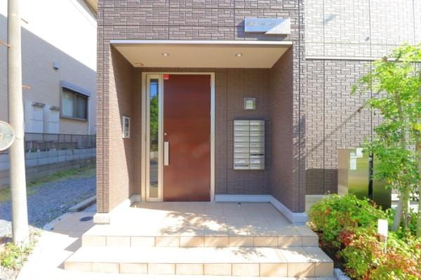 第１０グリーンハイツのエントランス画像
