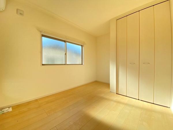 Sumai-to上尾平方０２の洋室画像