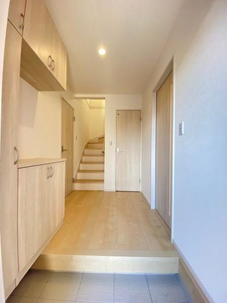 Sumai-to上尾平方０２の玄関画像