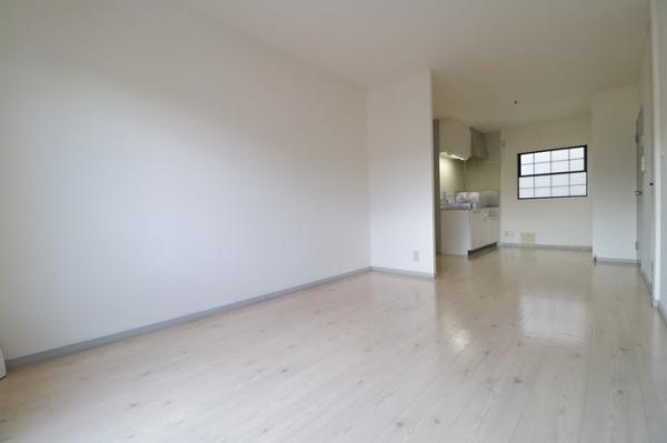 ビーライン大谷本郷のリビング画像