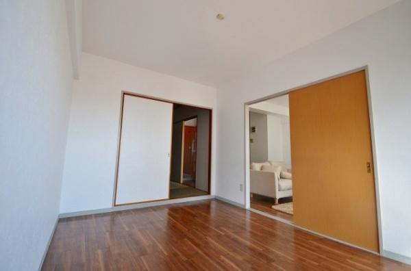 グランパレスダイトーの洋室画像