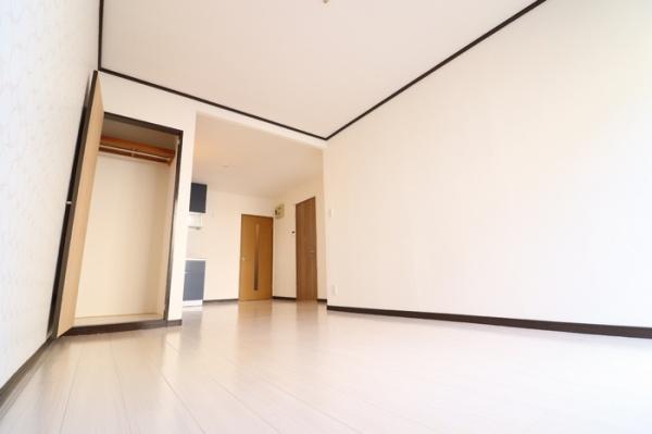 第３タツミコーポのリビング画像