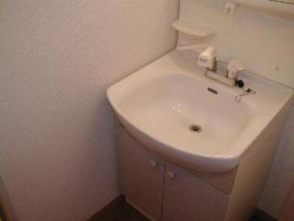リビングタウン北上尾Ｂの洗面台・洗面所画像
