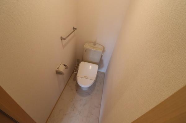 リビングタウン北上尾Ａのトイレ画像