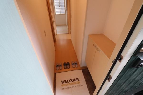 リビングタウン北上尾Ａの玄関画像