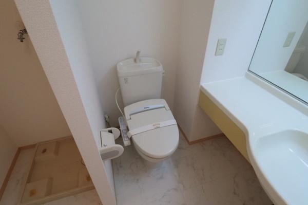 リヴェール・エスパシオのトイレ画像
