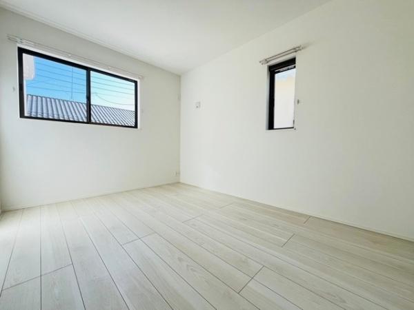 リナージュ北本市緑01の洋室画像