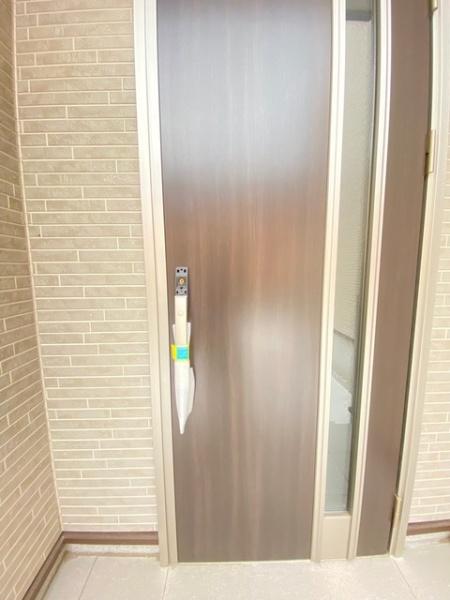 リナージュ北本市緑01の玄関画像