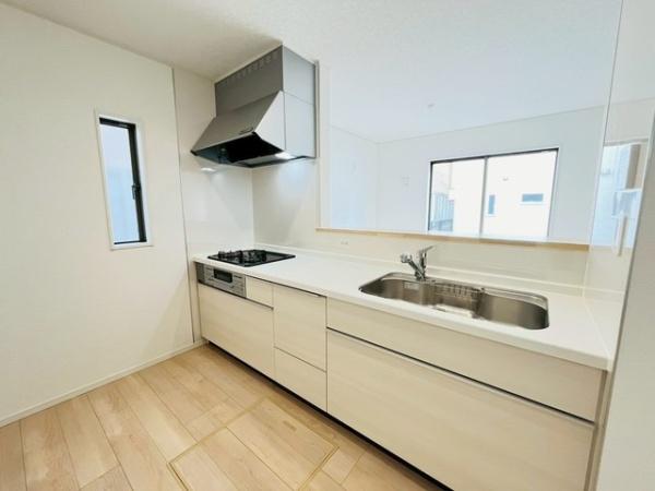 クレイドルガーデン上尾市大谷本郷第８　５号棟１のキッチン画像