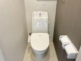 アースツリーのトイレ画像