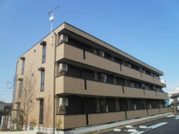 ロイヤルガーデンの外観画像