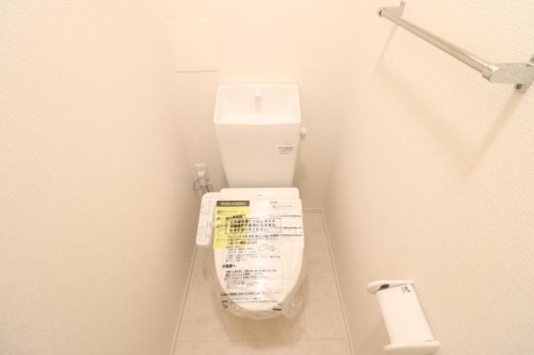 ファミーユ　Ｔのトイレ画像