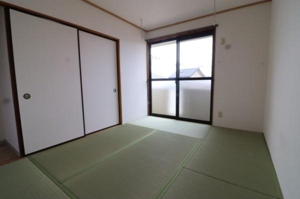 ガーデンハイツAの和室画像