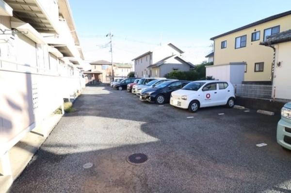 セジュールグランデⅠの駐車場画像