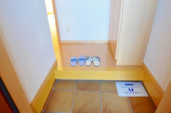 ヨーロピアンシャレーＳＡＫＡＥの玄関画像