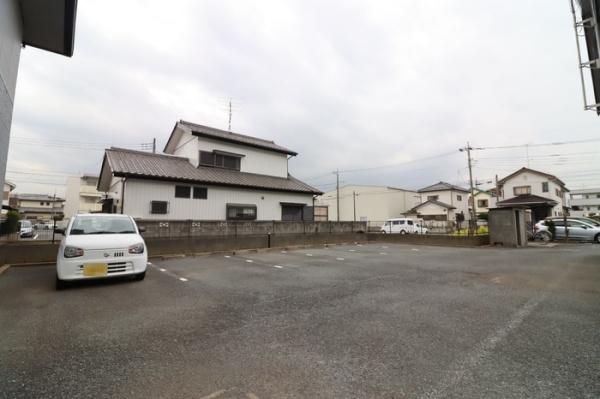 プリマベーラ　Aの駐車場画像