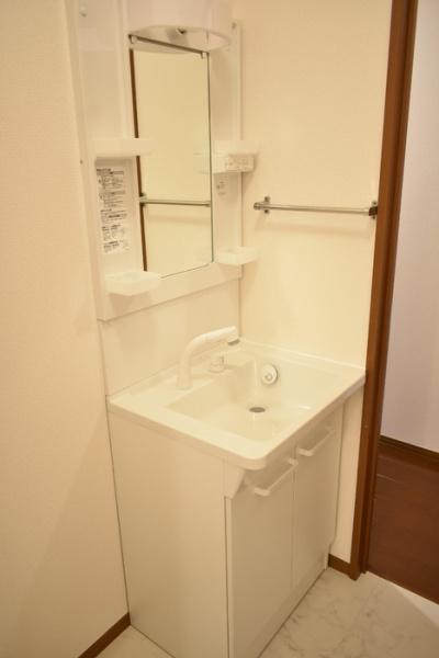 ルミエール春日　Ⅱの洗面台・洗面所画像