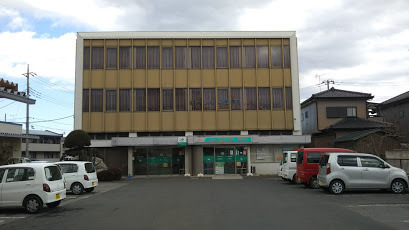 秋山レジデンスの銀行画像